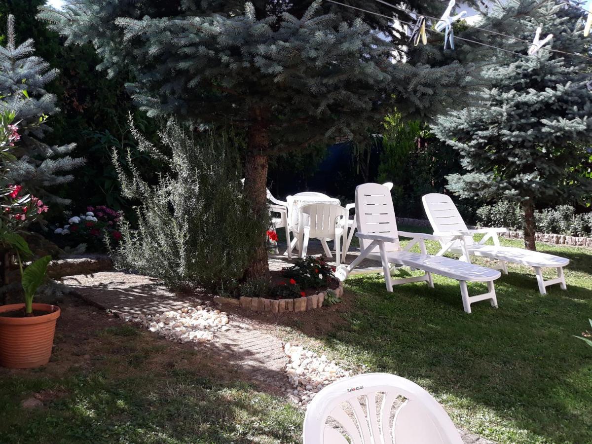 Lazar Apartmanok Хевиз Экстерьер фото