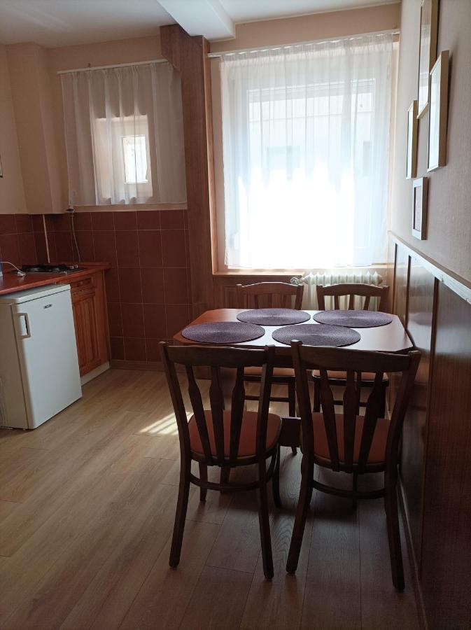 Lazar Apartmanok Хевиз Экстерьер фото