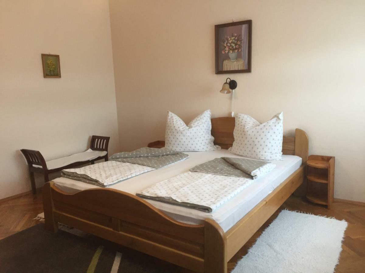 Lazar Apartmanok Хевиз Экстерьер фото
